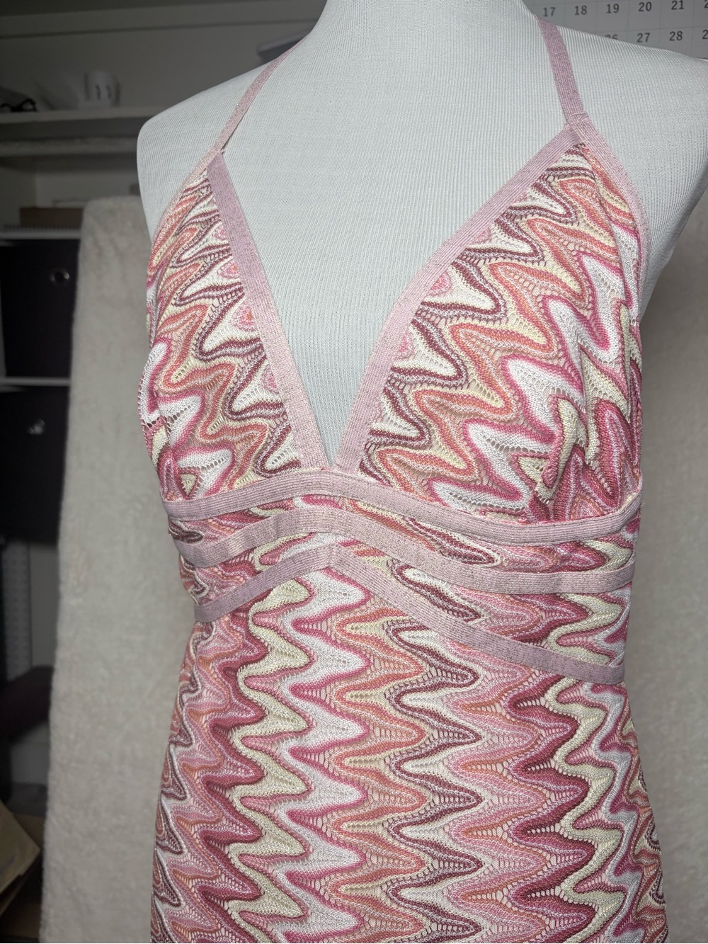 Fashion Nova Pink Wave-Print Halter maxi dress Large